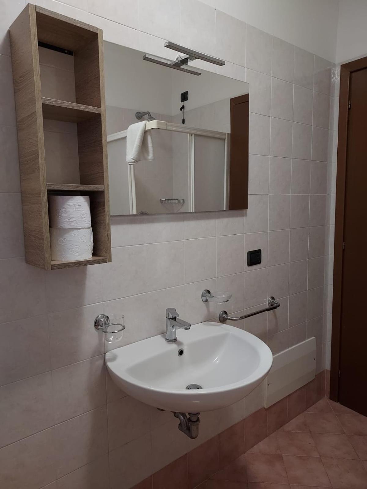 Vida Loca Apartments La Meridiana 페스키에라델가르다 외부 사진